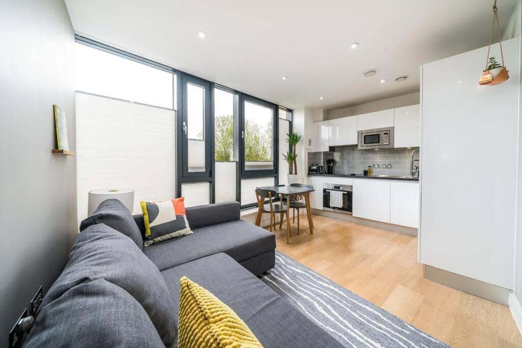 Modern 1 Bedroom Apartment In Hackney Wick London Luaran gambar